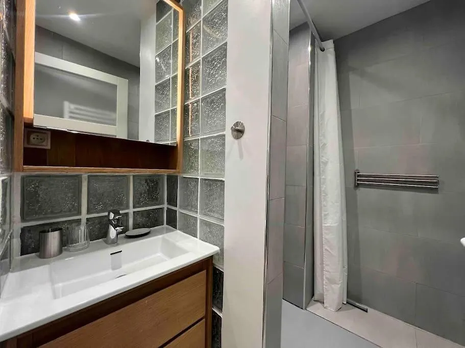 Atypical Flat - Place Des Vosges - 4 People Daire *