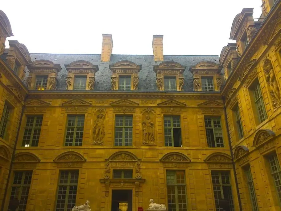 Daire Atypical Flat - Place Des Vosges - 4 People
